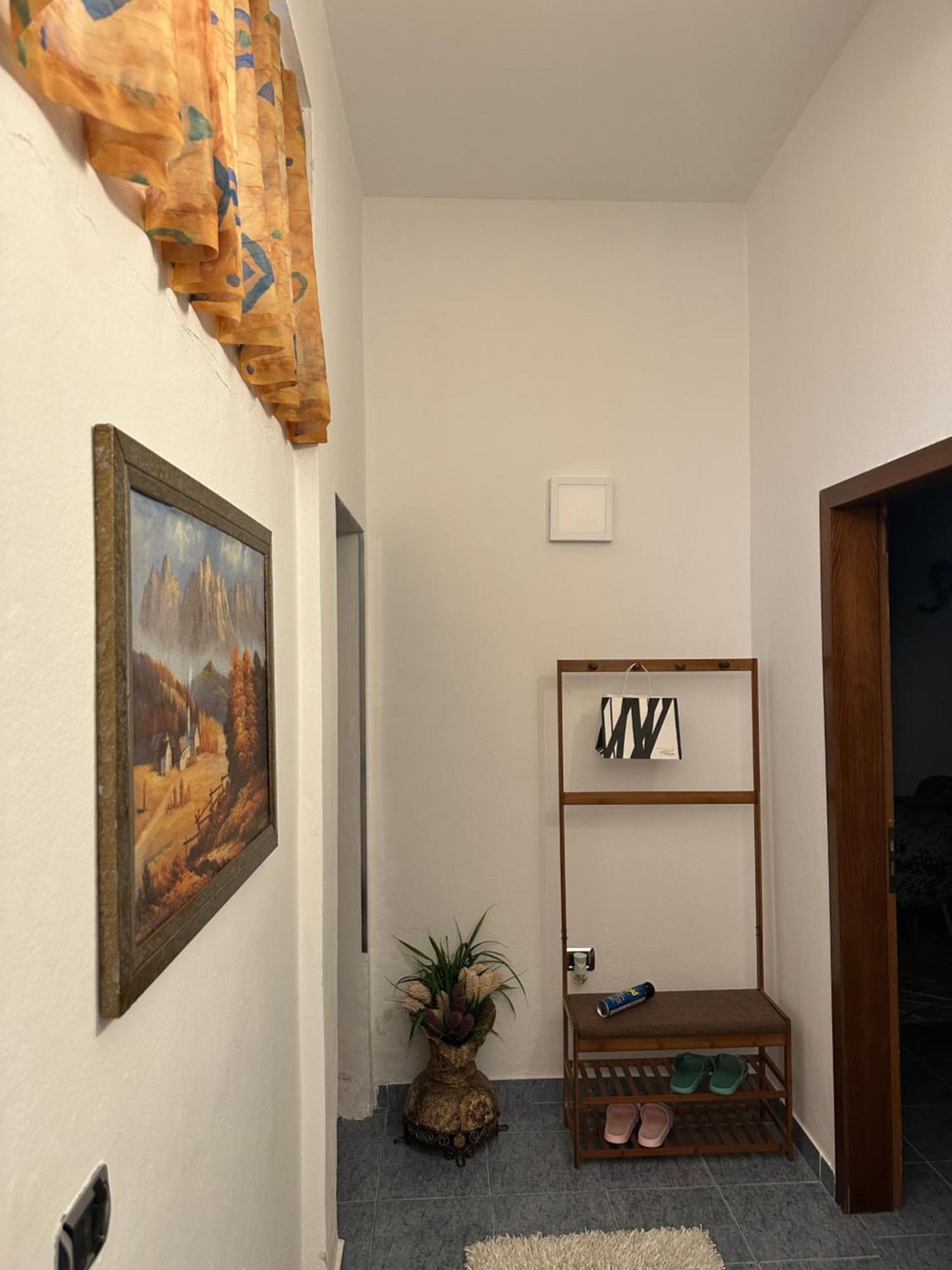 Apartment Near The Centre Of Tirana Esterno foto