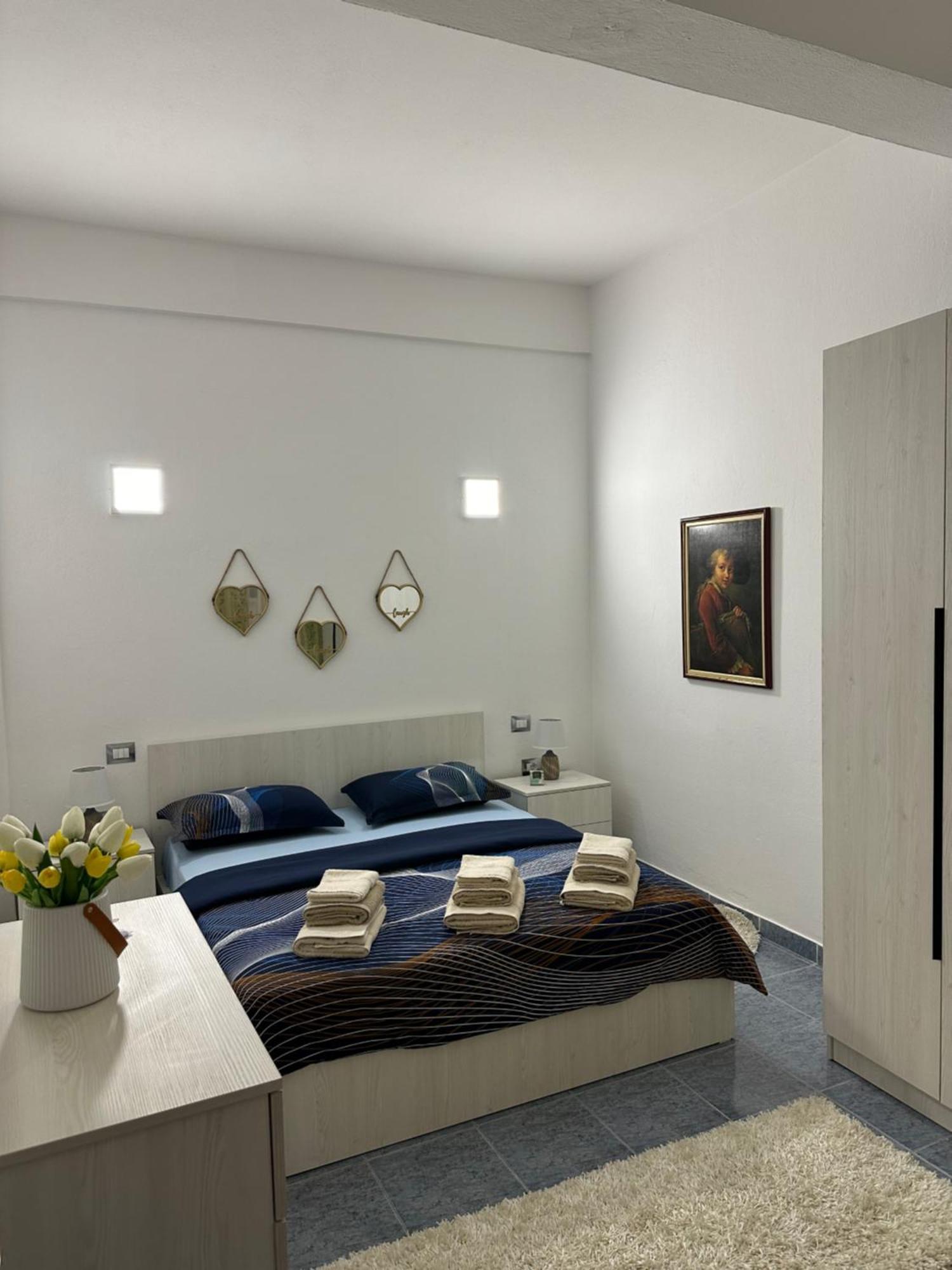 Apartment Near The Centre Of Tirana Esterno foto